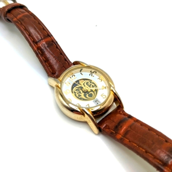 Vintage White Stag, Day and Night, Sun & Moon Phase Wristwatch - Picture 2 of 16